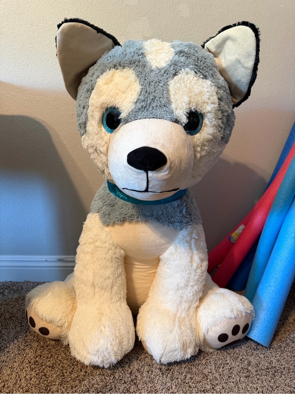 HBL 32 inch Jumbo Husky Dog Stuffed Animal, Cream and Light Gray